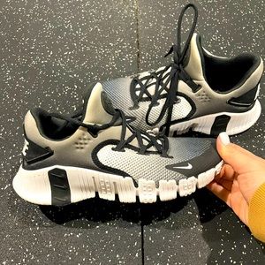 Womens Nike Metcon 9